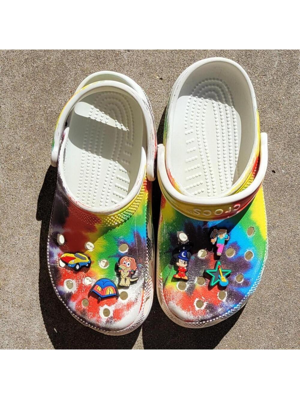6 Youth, 8 Women's Rainbow crocs with clog charms. pre-owned, worn